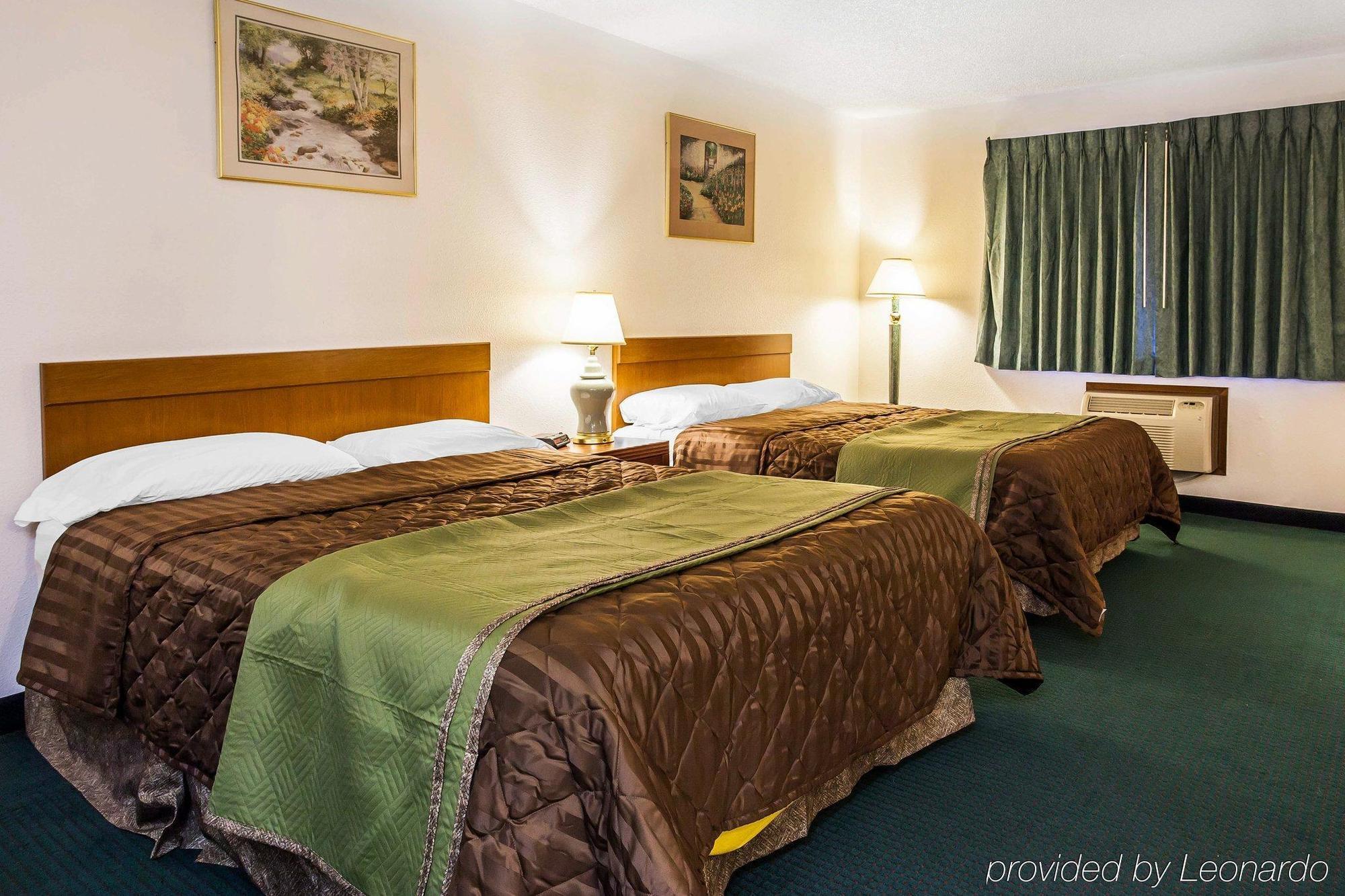 Econolodge 2*