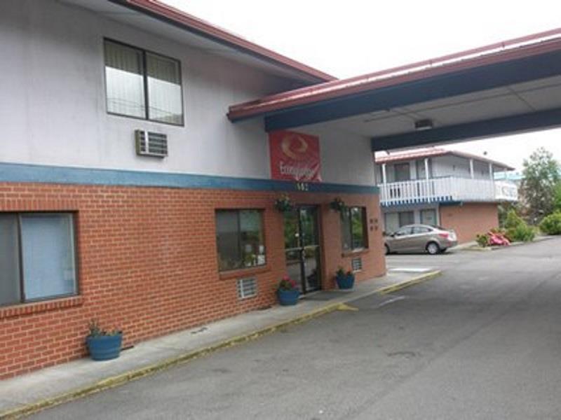 Econolodge Motel 2*